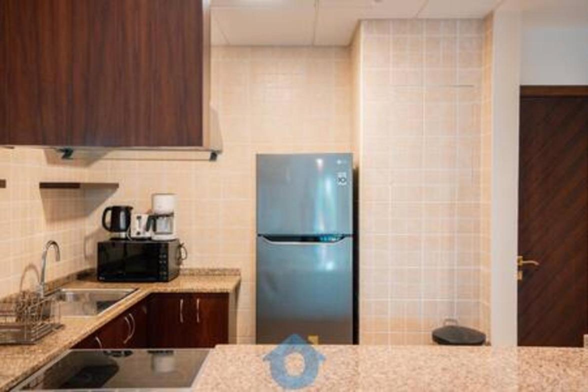 215sa Coastal Luxury 1-bhk In Palm Jumeirah Apartment *