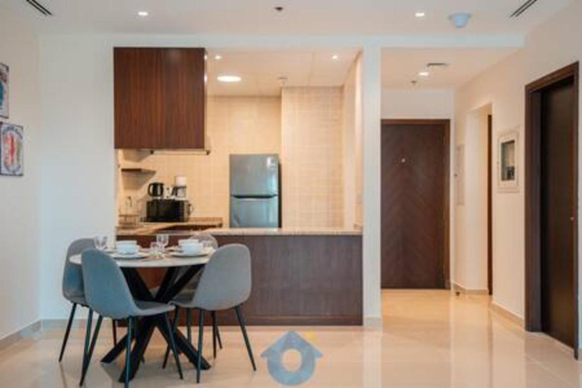 215sa Coastal Luxury 1-bhk In Palm Jumeirah Apartment Dubai