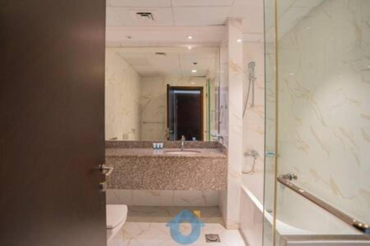 215sa Coastal Luxury 1-bhk In Palm Jumeirah Apartment